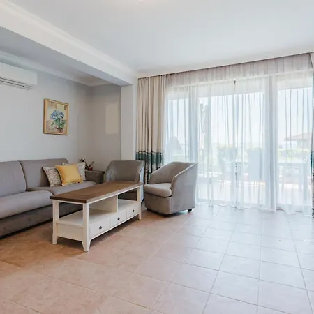 Villa Sozopolis Sun 2в - *